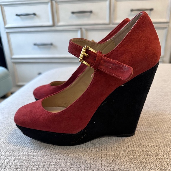 Burnt orange Mary Jane platforms - Picture 7 of 7